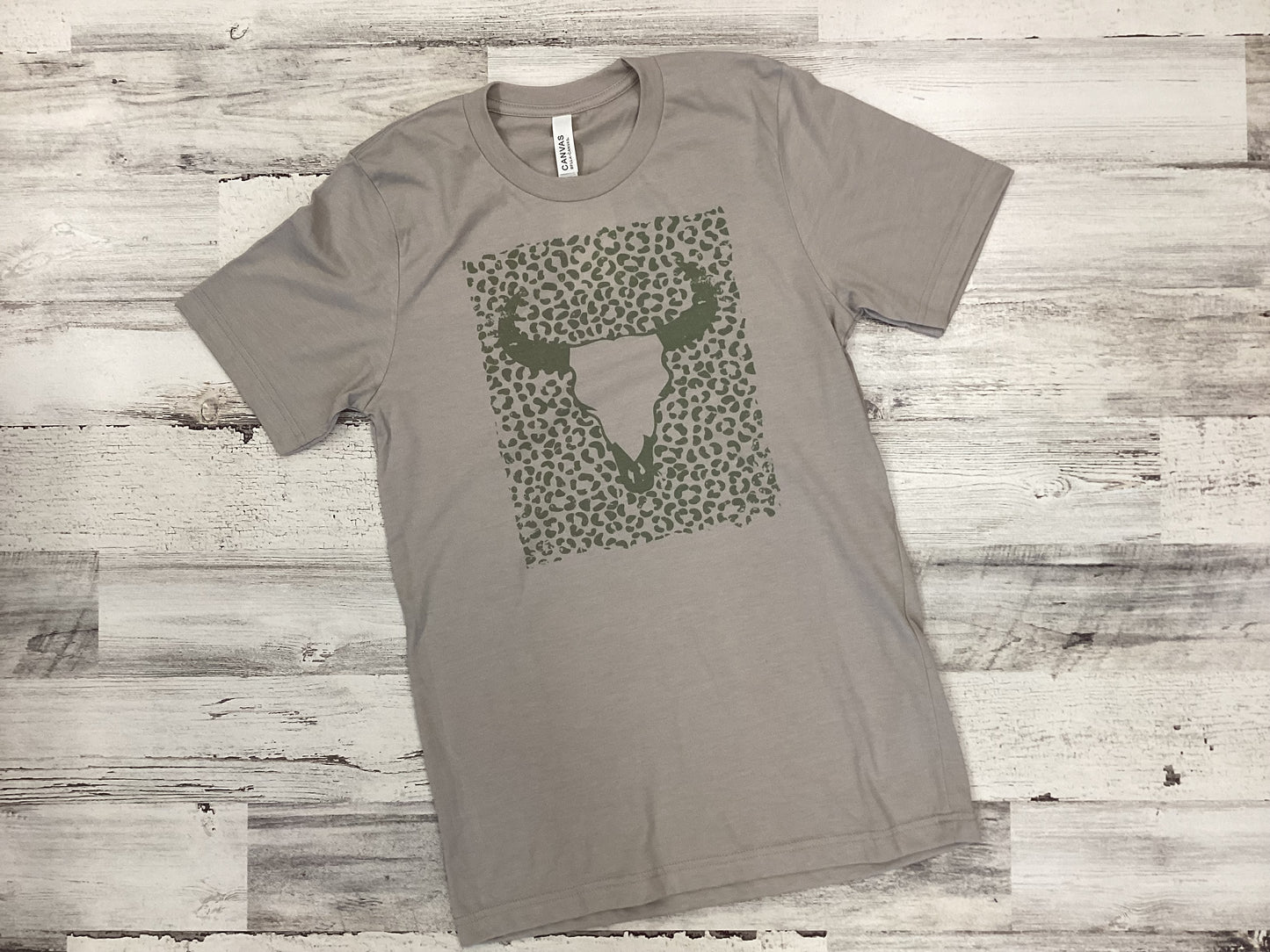 Longhorn Skull Leopard Tee